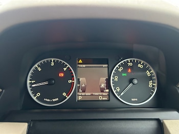 Used Land Rover Discovery 2010 for sale - 77403851: Photo