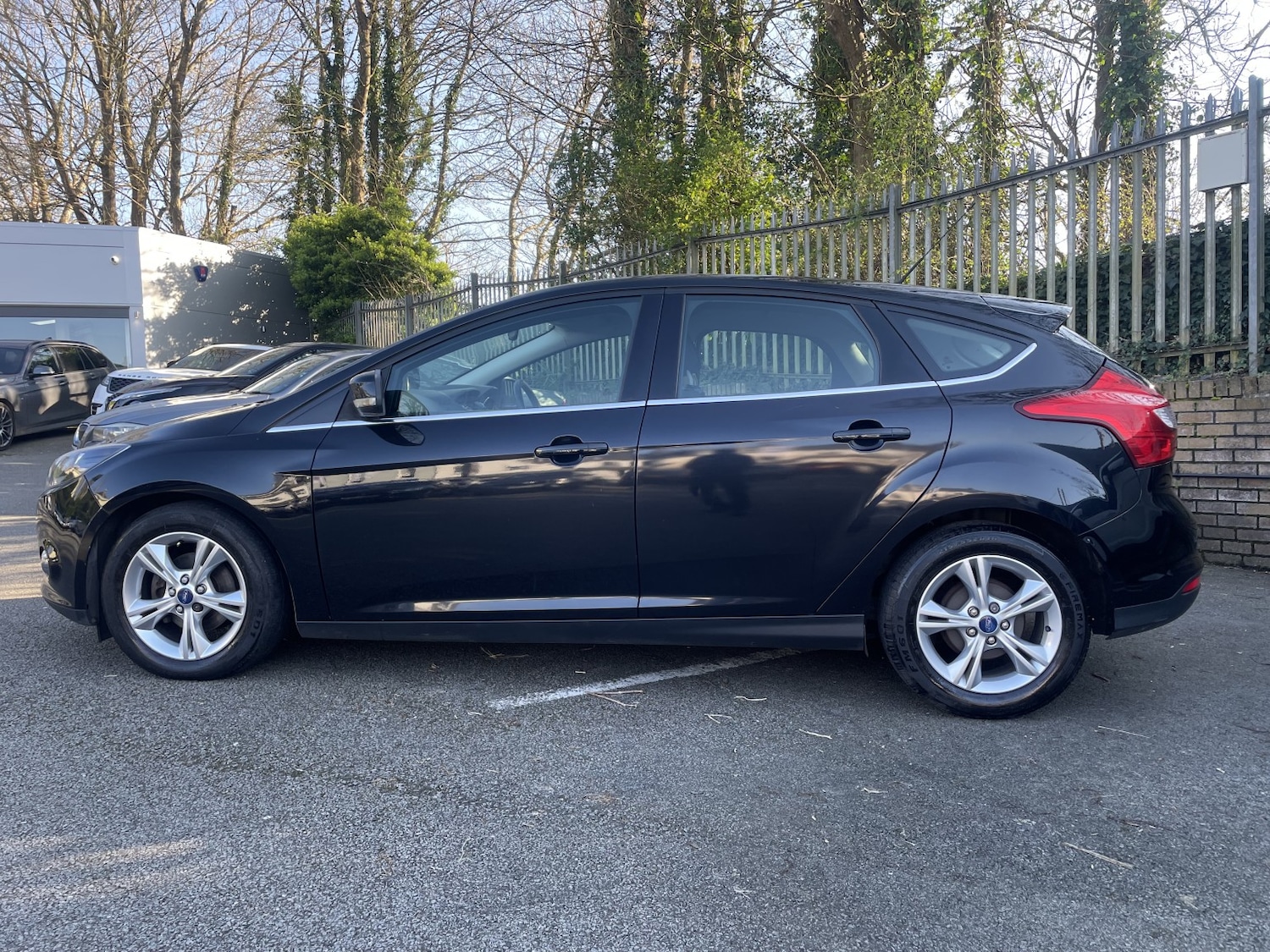 Used Ford Focus 2011 for sale - 77954030: Photo 10