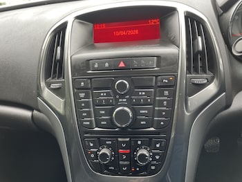 Used Vauxhall Astra 2013 for sale - 78162169: Photo