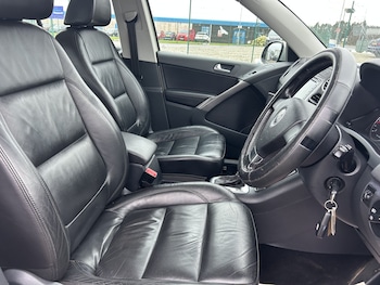 Used Volkswagen Tiguan 2009 for sale - 77525670: Photo