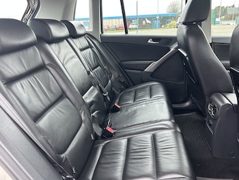 Used Volkswagen Tiguan 2009 for sale - 77525670: Photo