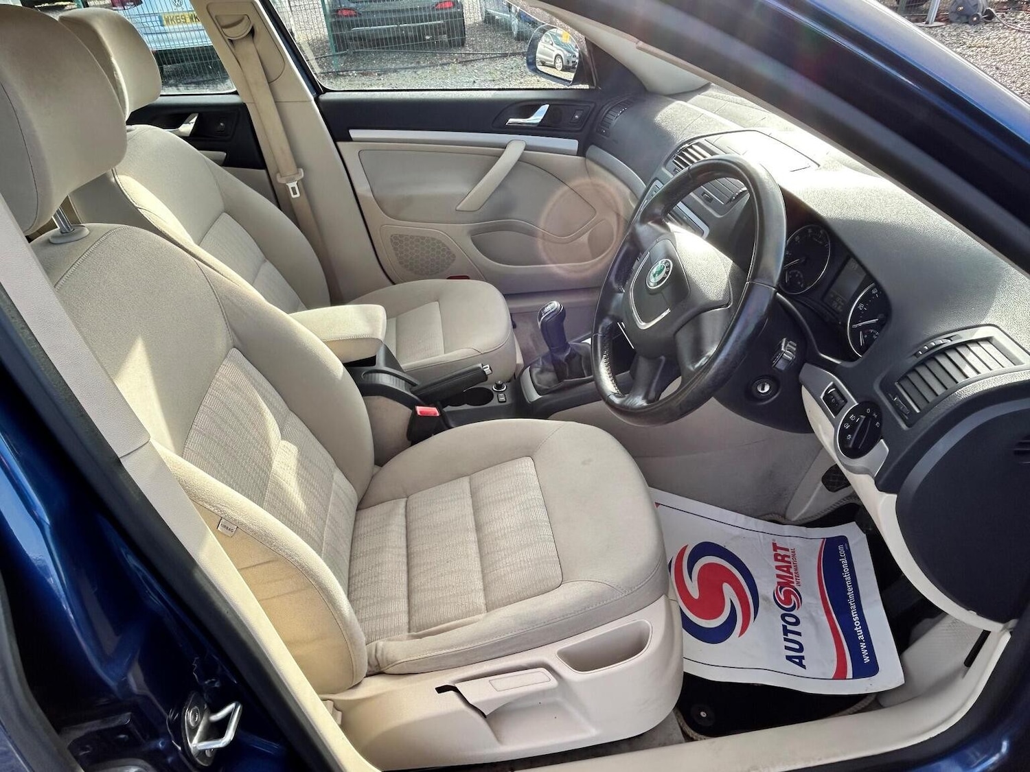 Used Skoda Octavia 2011 for sale - 77525681: Photo 2