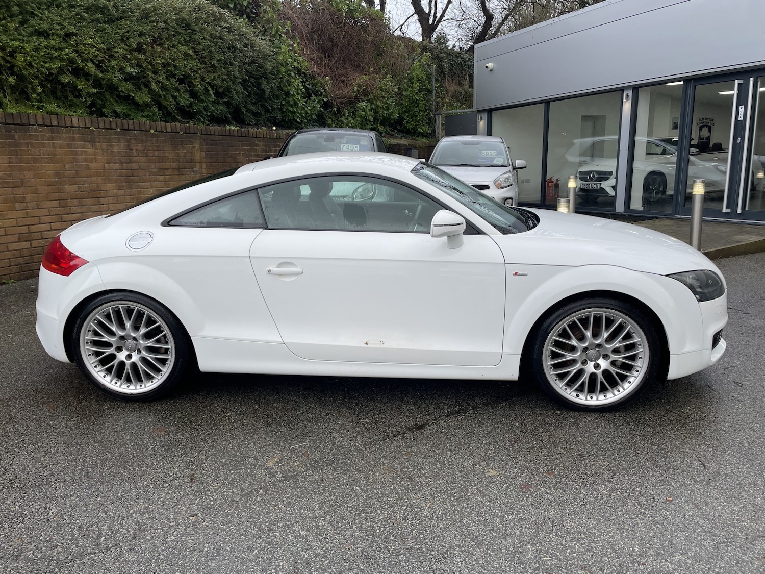 Used Audi TT 2010 for sale - 77525679: Photo 6