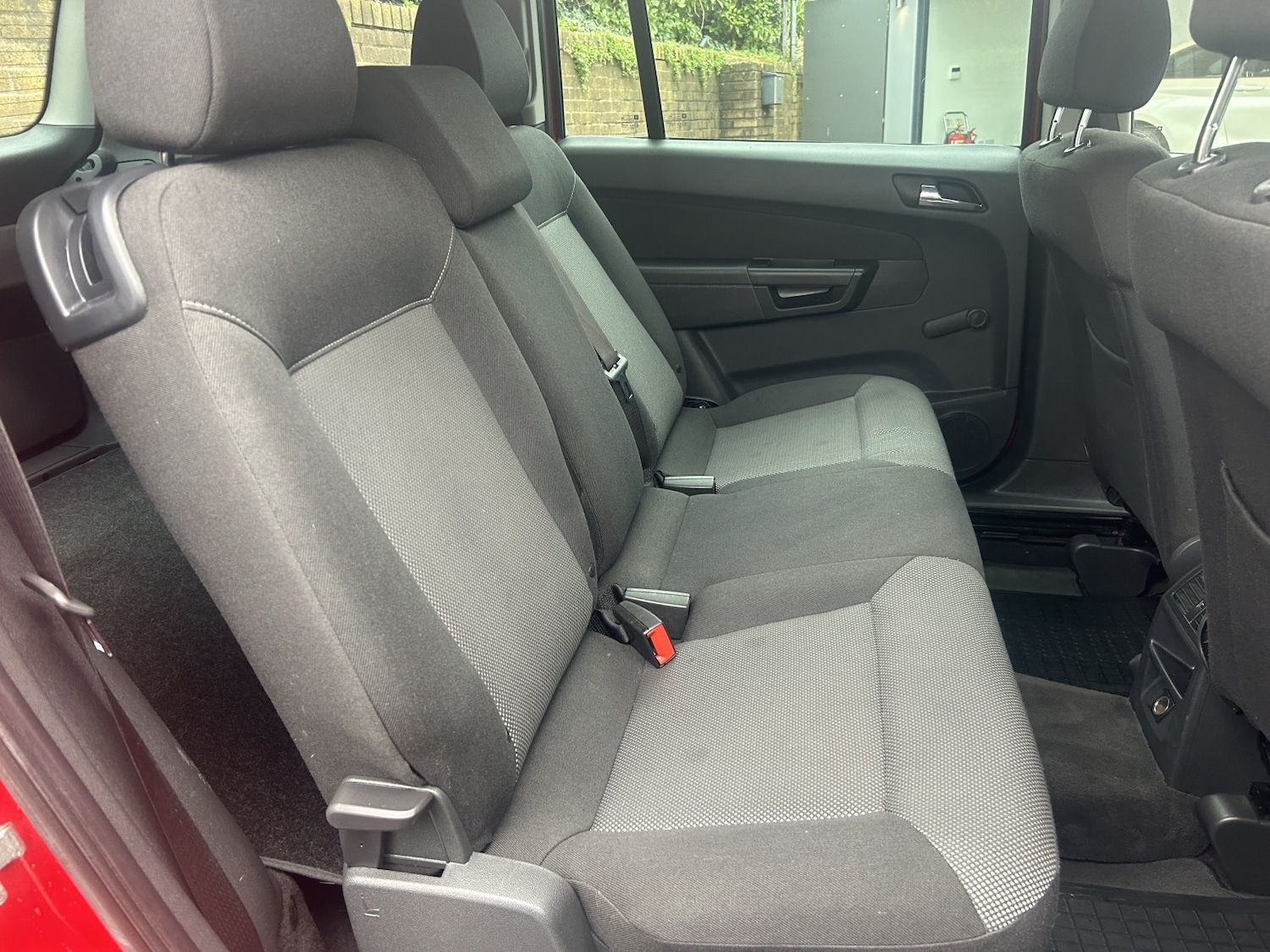 Used Vauxhall Zafira 2014 for sale - 77906433: Photo 3