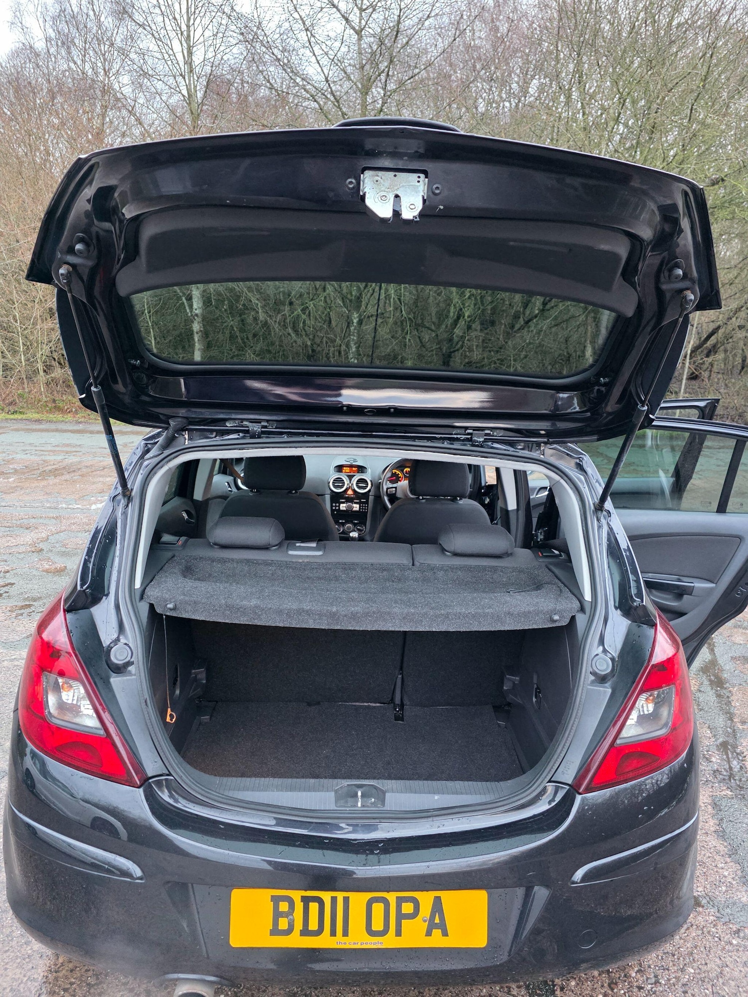 Used Vauxhall Corsa 2011 for sale - 77290956: Photo 13