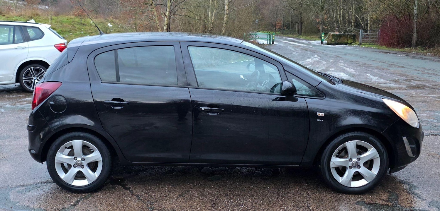 Used Vauxhall Corsa 2011 for sale - 77290956: Photo 8