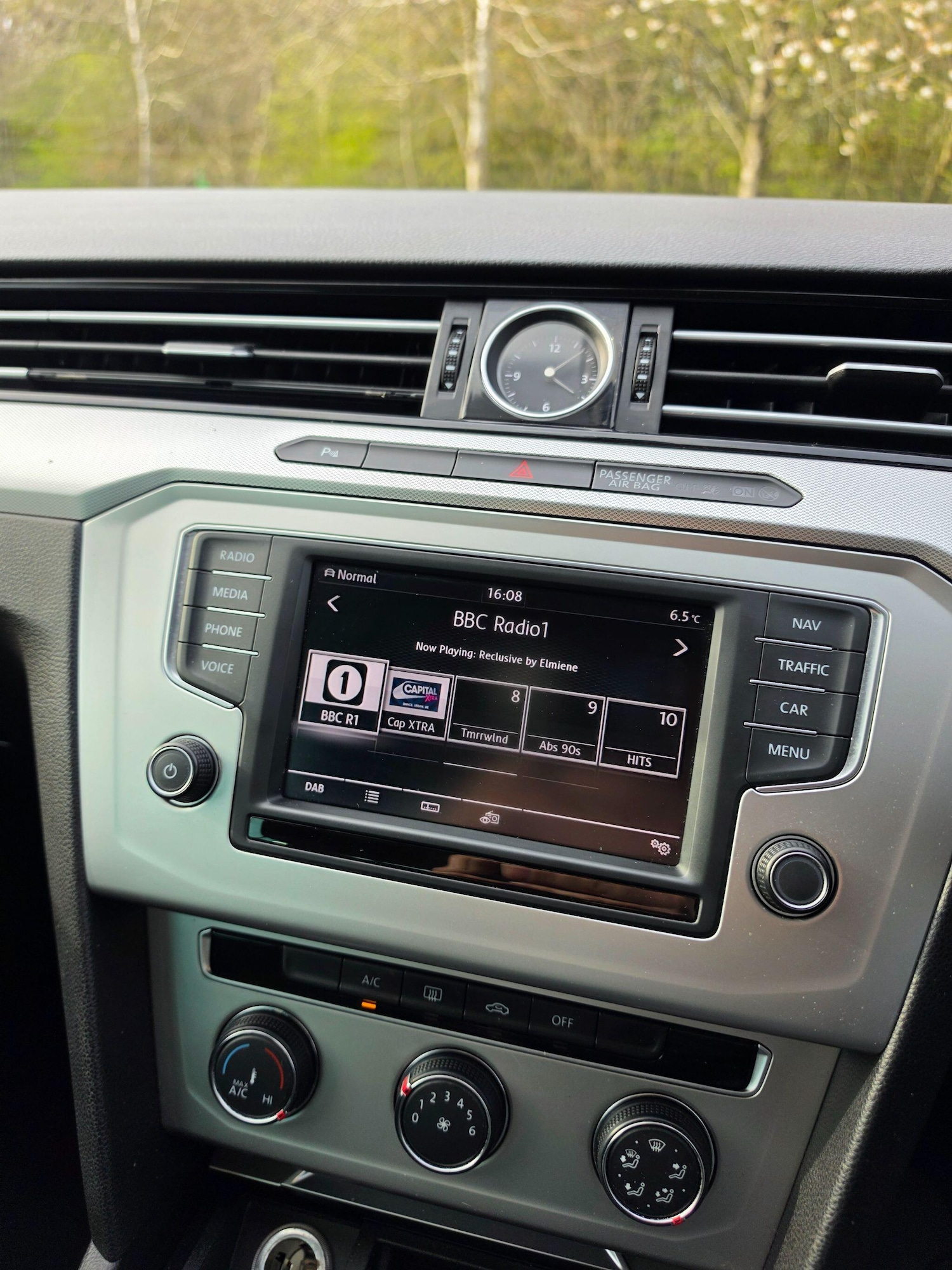 Used Volkswagen Passat 2016 for sale - 78116060: Photo 16