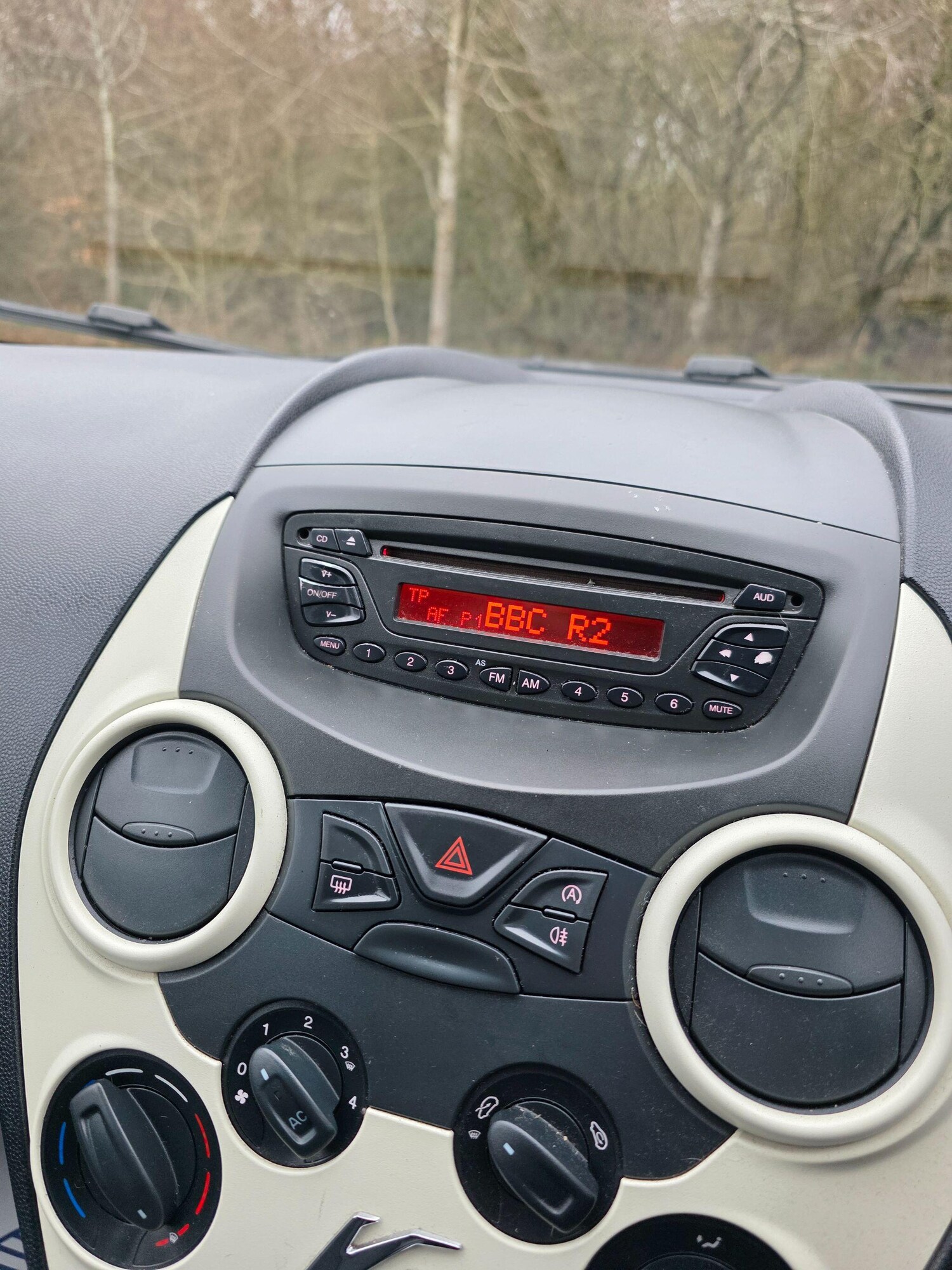 Used Ford Ka 2012 for sale - 77793349: Photo 16