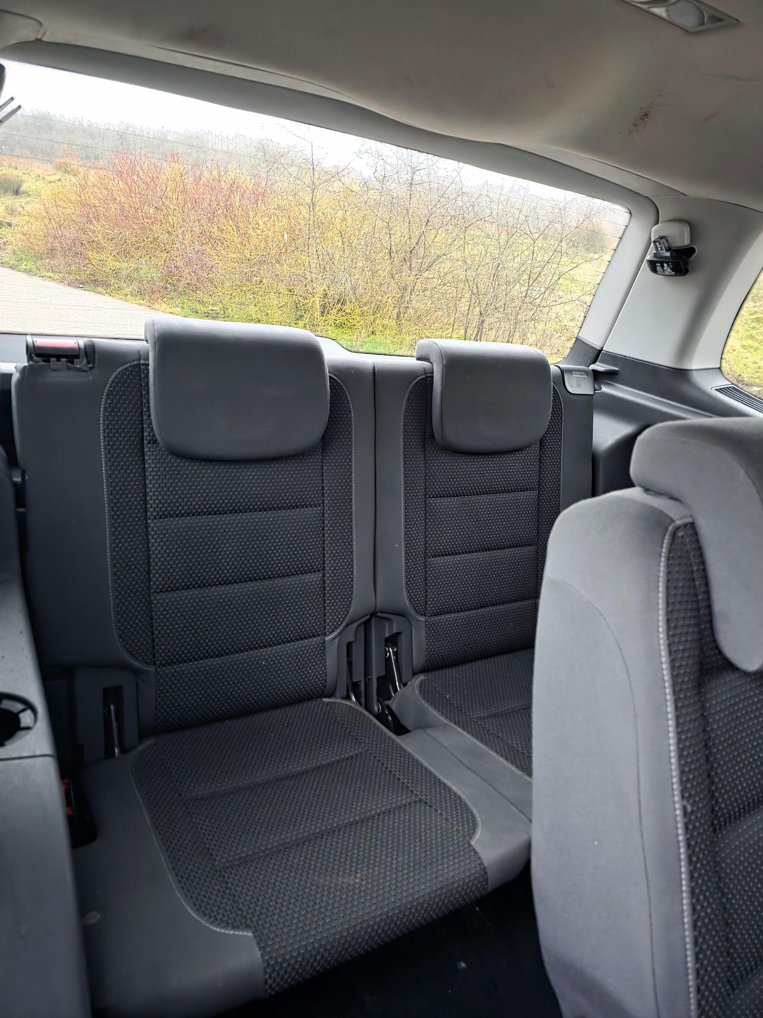 Used Volkswagen Touran 2011 for sale - 77351735: Photo 13