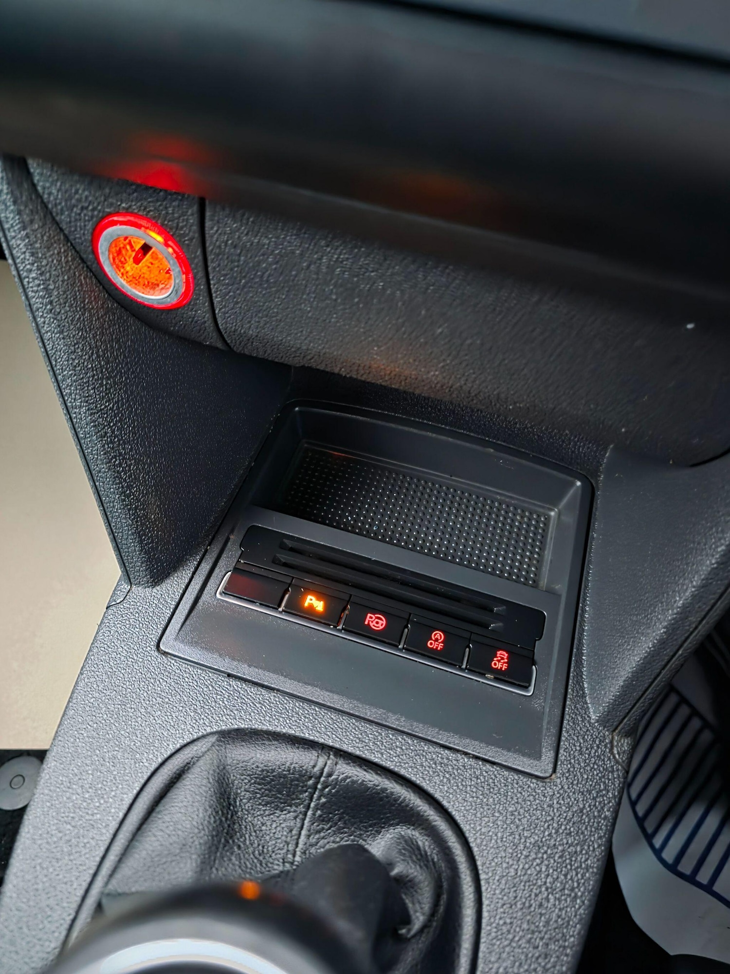 Used Volkswagen Touran 2011 for sale - 77351735: Photo 20