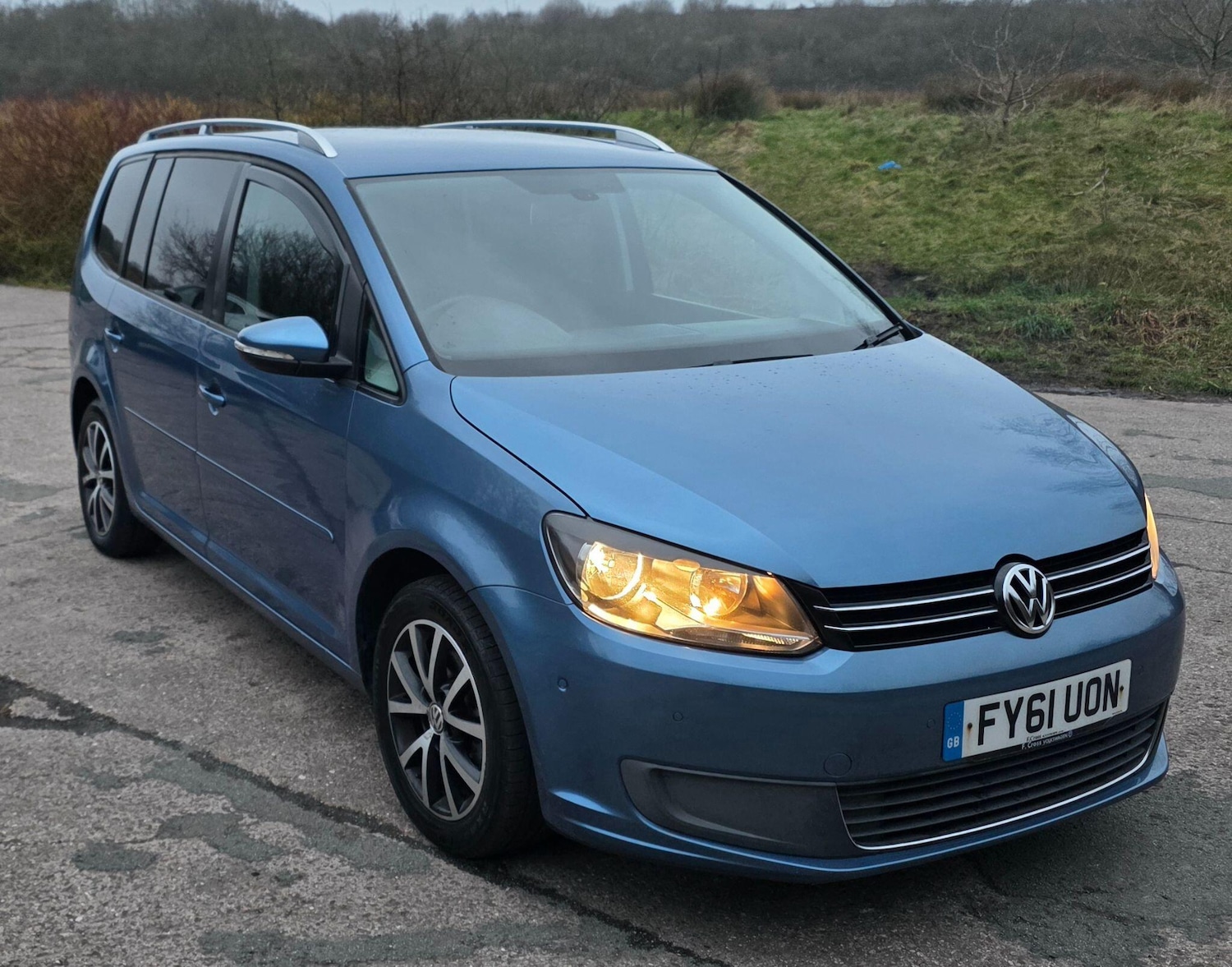Used Volkswagen Touran 2011 for sale - 77351735: Photo 7