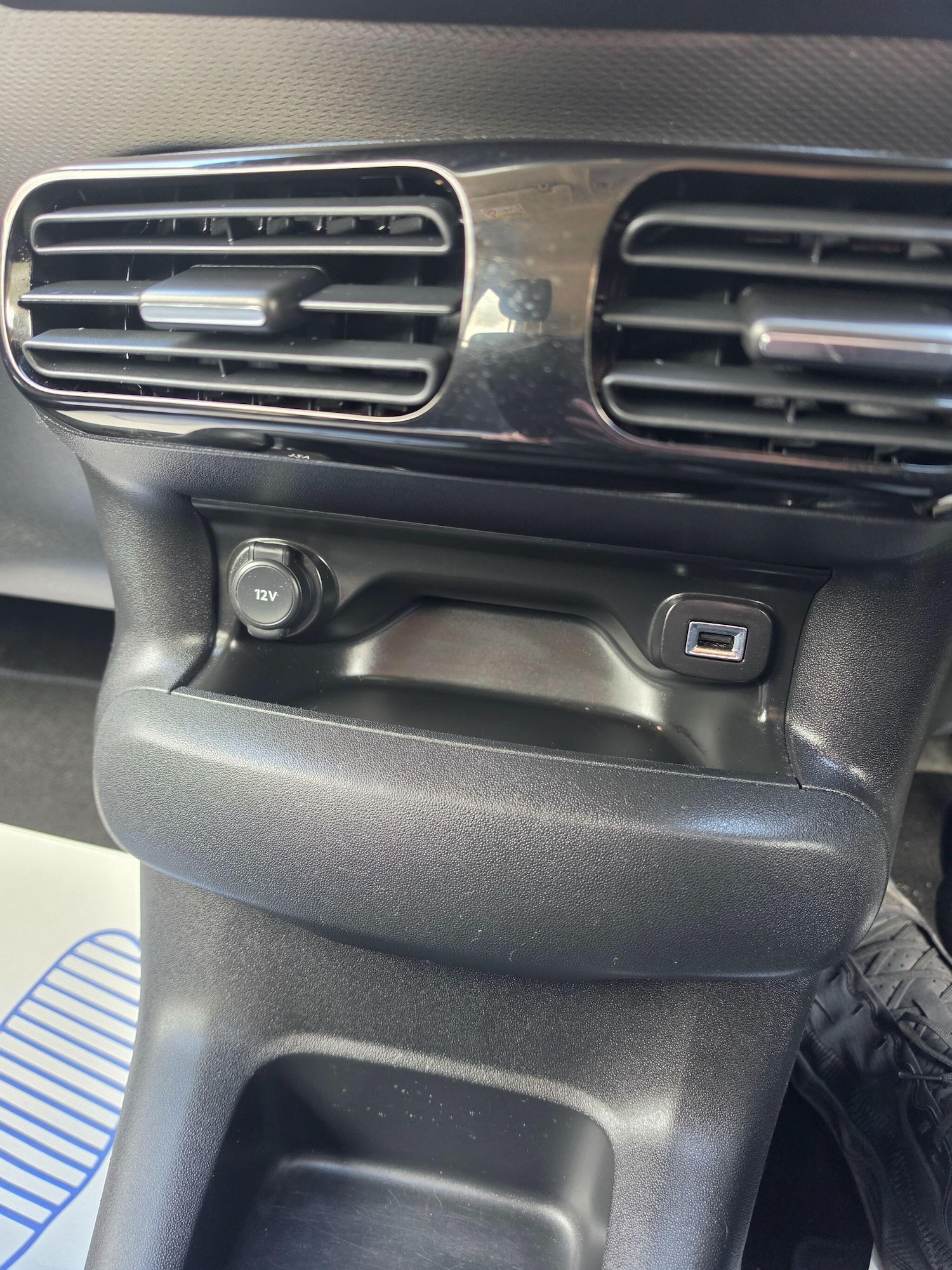 Used Citroen C4 Cactus 2015 for sale - 78086629: Photo 17