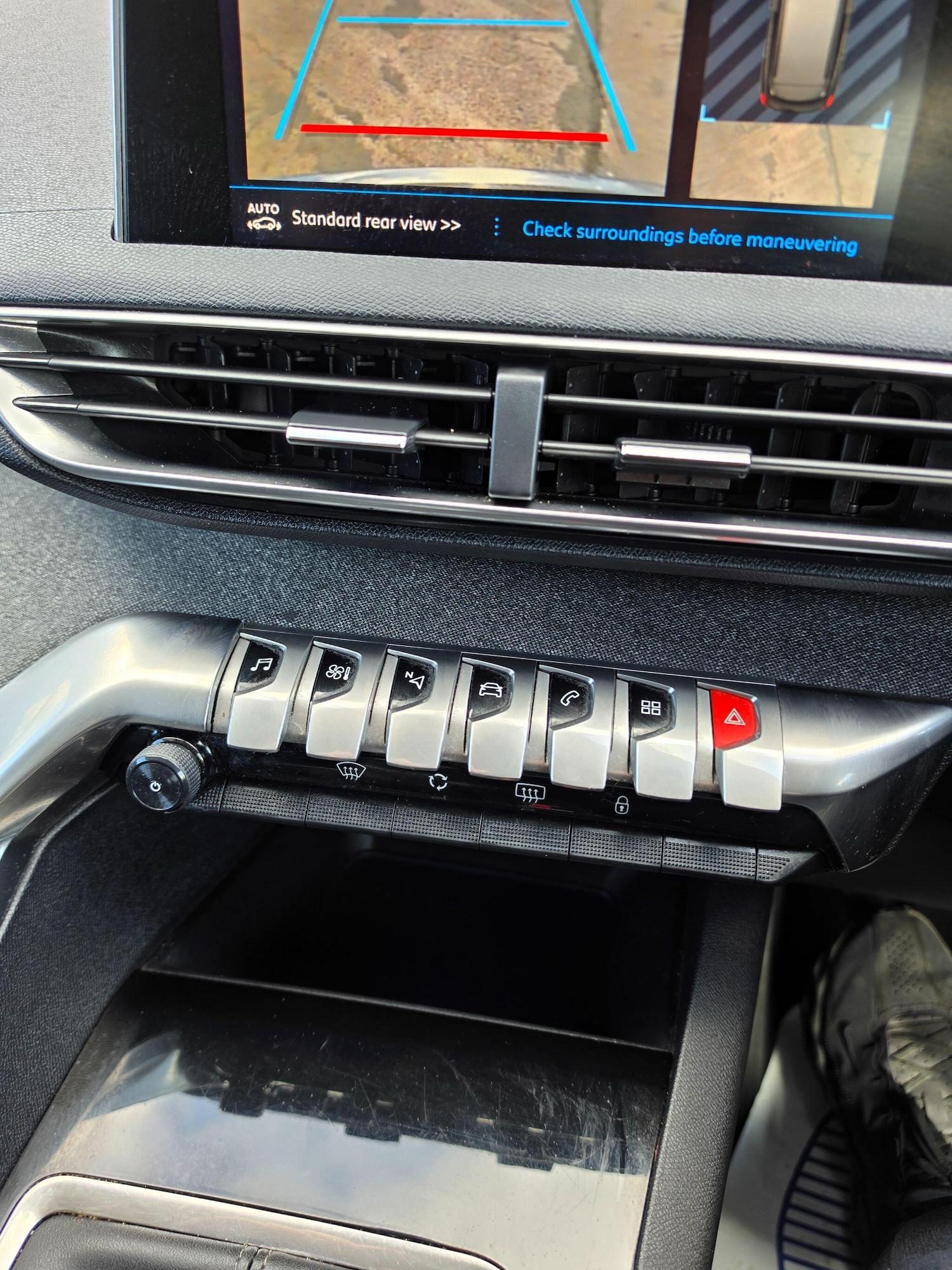 Used Peugeot 3008 2018 for sale - 78058215: Photo 20