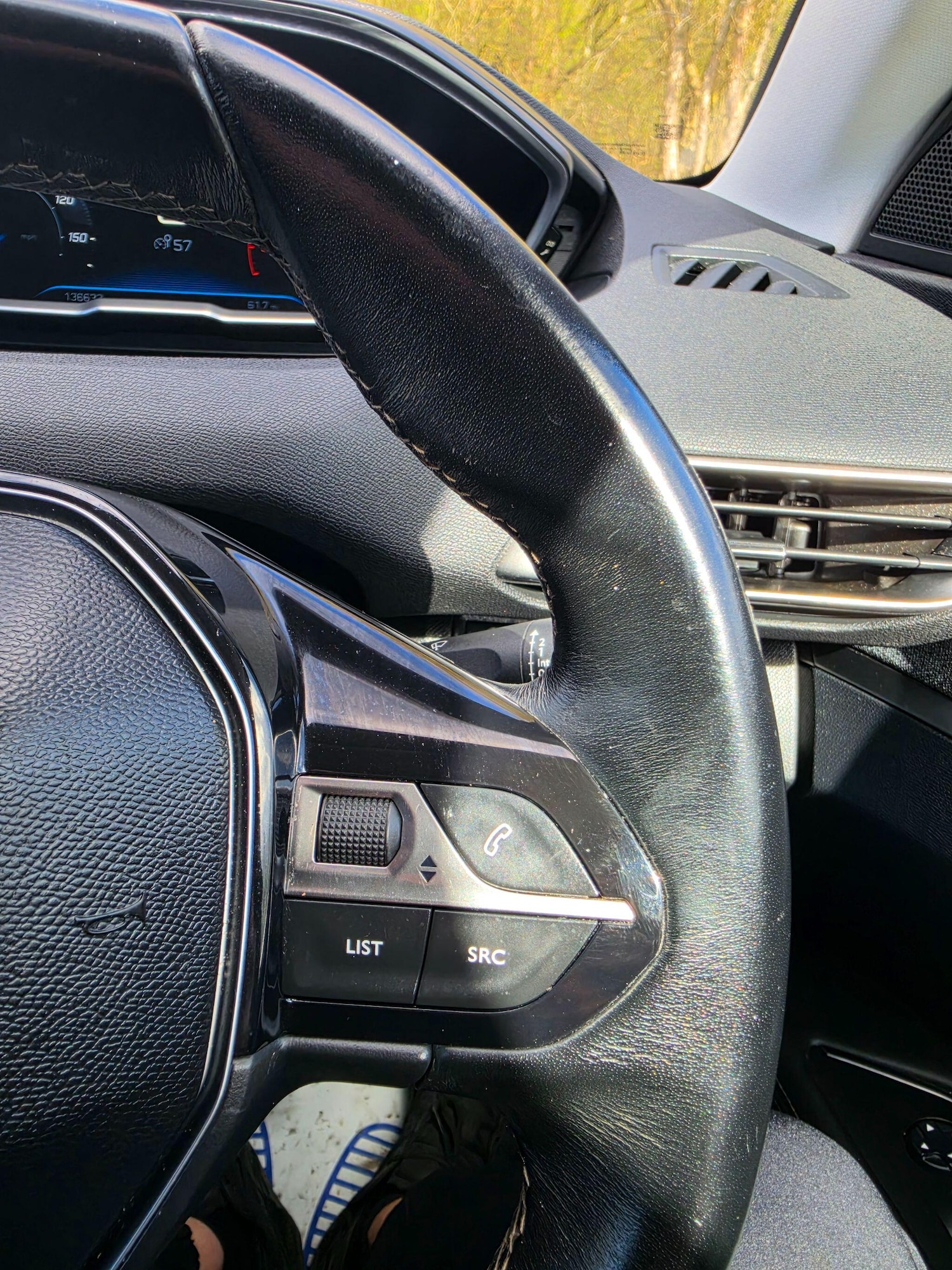 Used Peugeot 3008 2018 for sale - 78058215: Photo 23