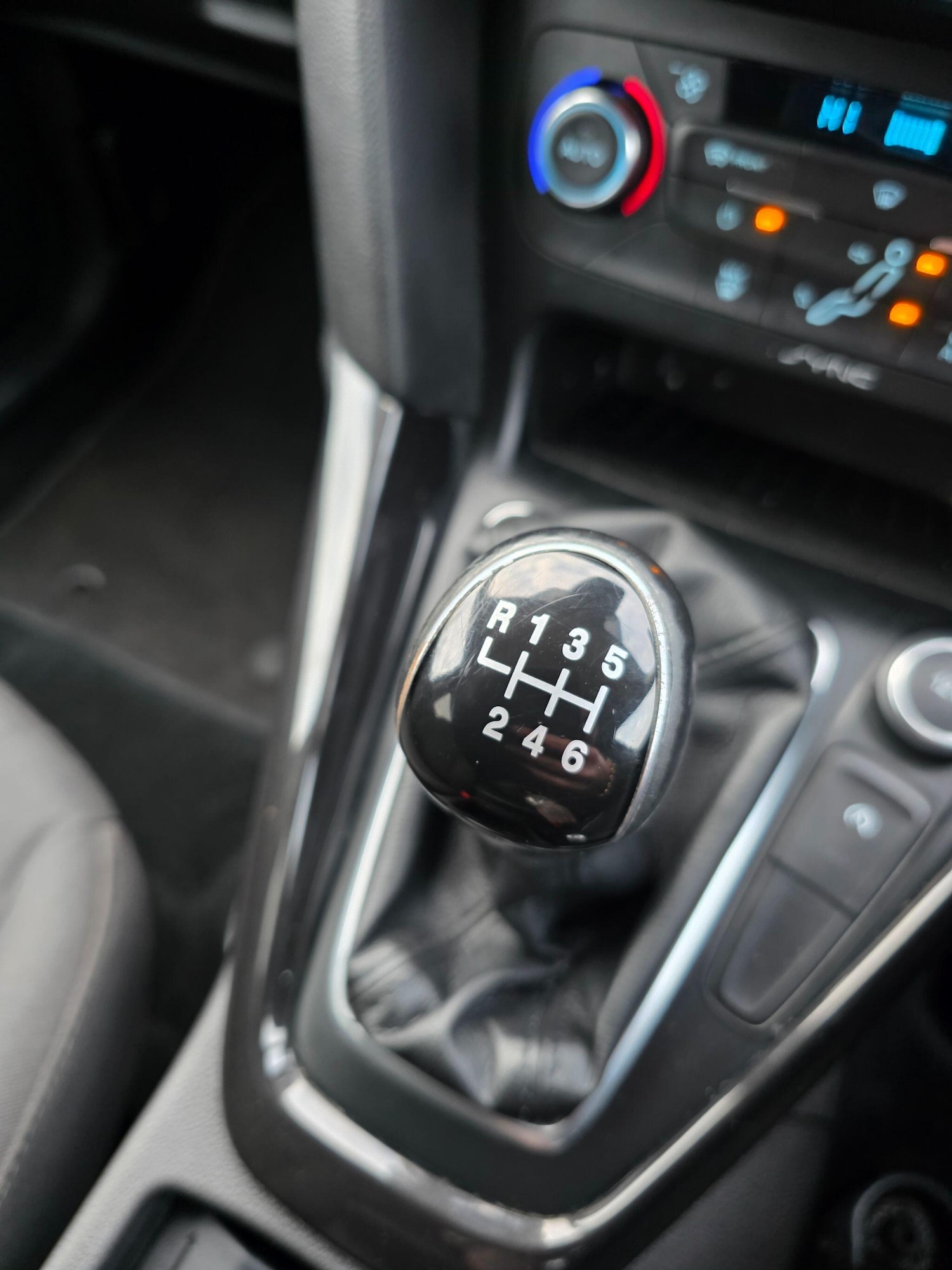 Used Ford Focus 2015 for sale - 77768026: Photo 19