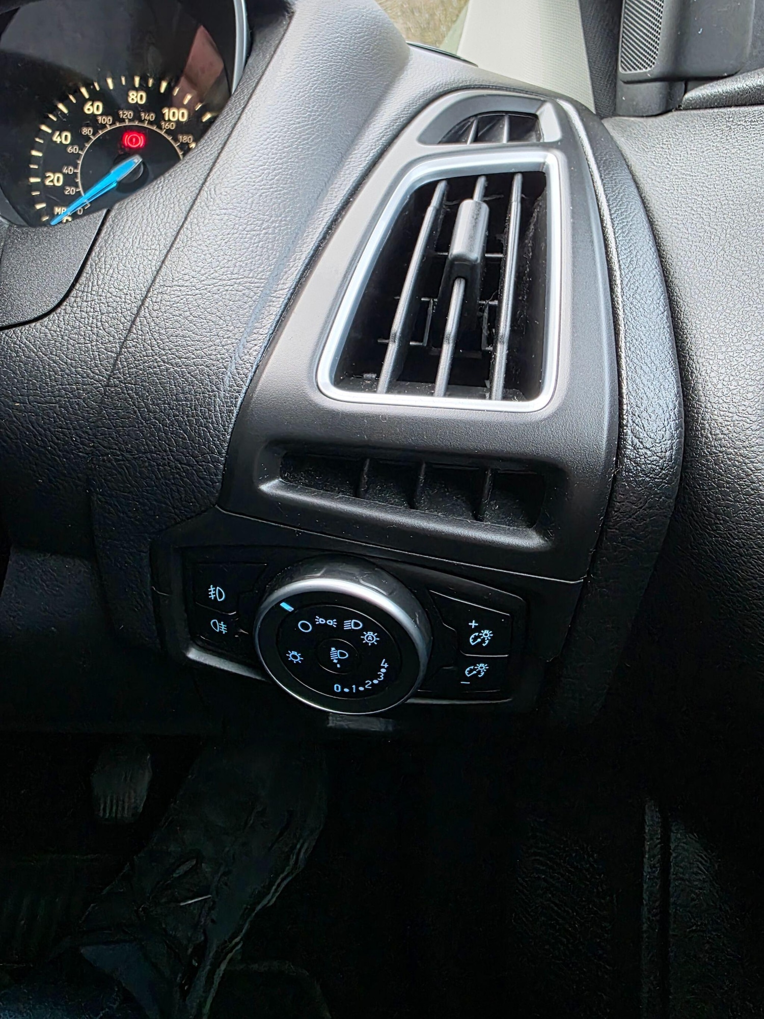 Used Ford Focus 2015 for sale - 77768026: Photo 22