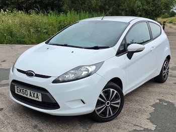 Used Ford Fiesta 2010 for sale - 79062070: Photo