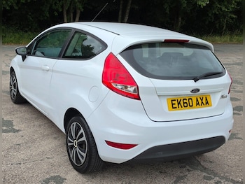 Used Ford Fiesta 2010 for sale - 79062070: Photo