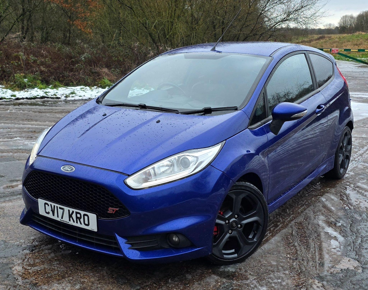 Used Ford Fiesta 2017 for sale - 77255563: Photo 2