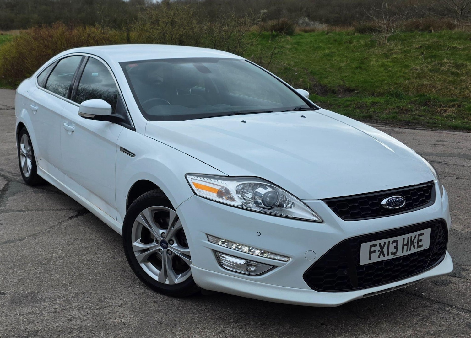 Used Ford Mondeo 2013 for sale - 77882673: Photo 1