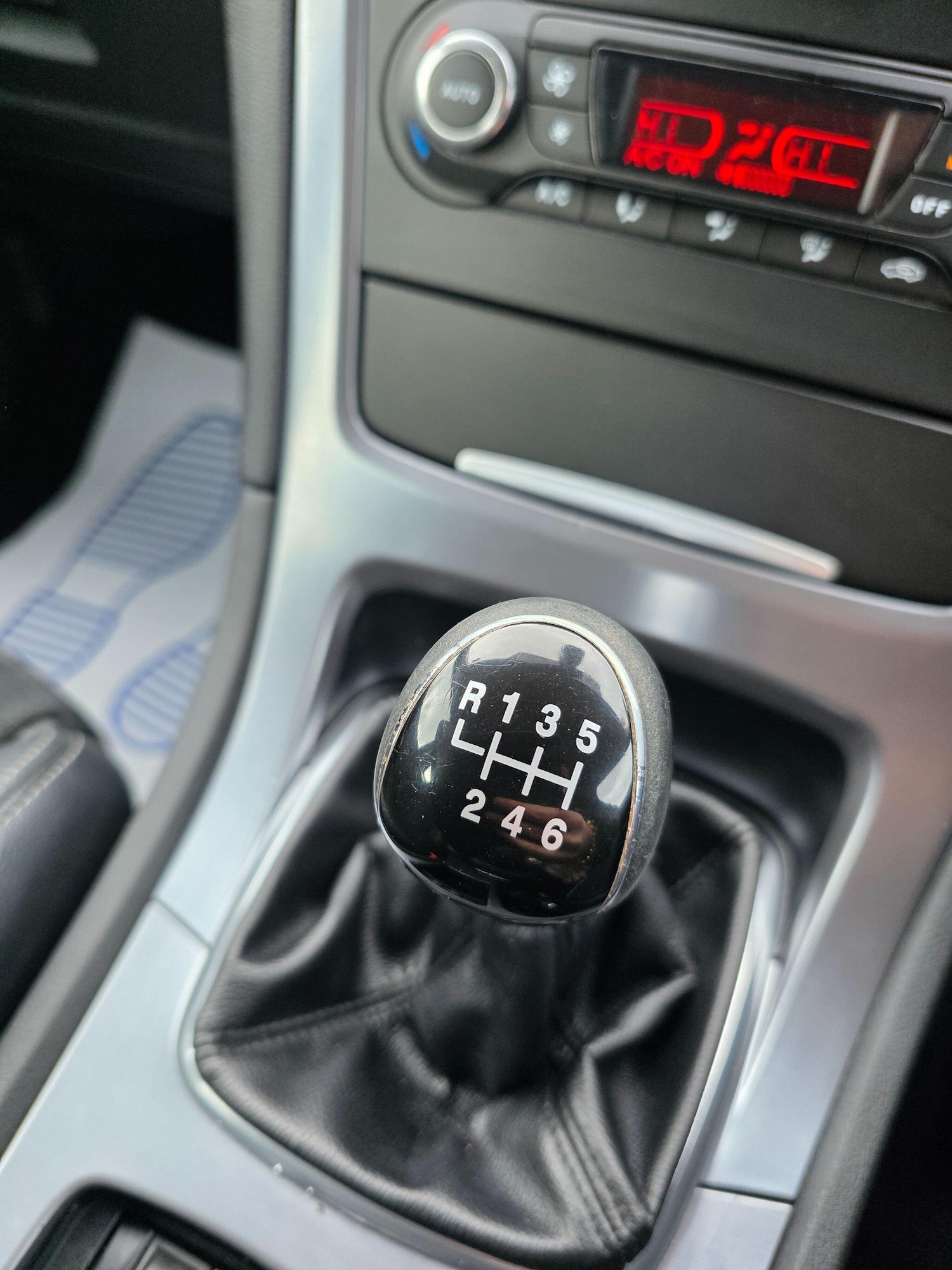 Used Ford Mondeo 2013 for sale - 77882673: Photo 17