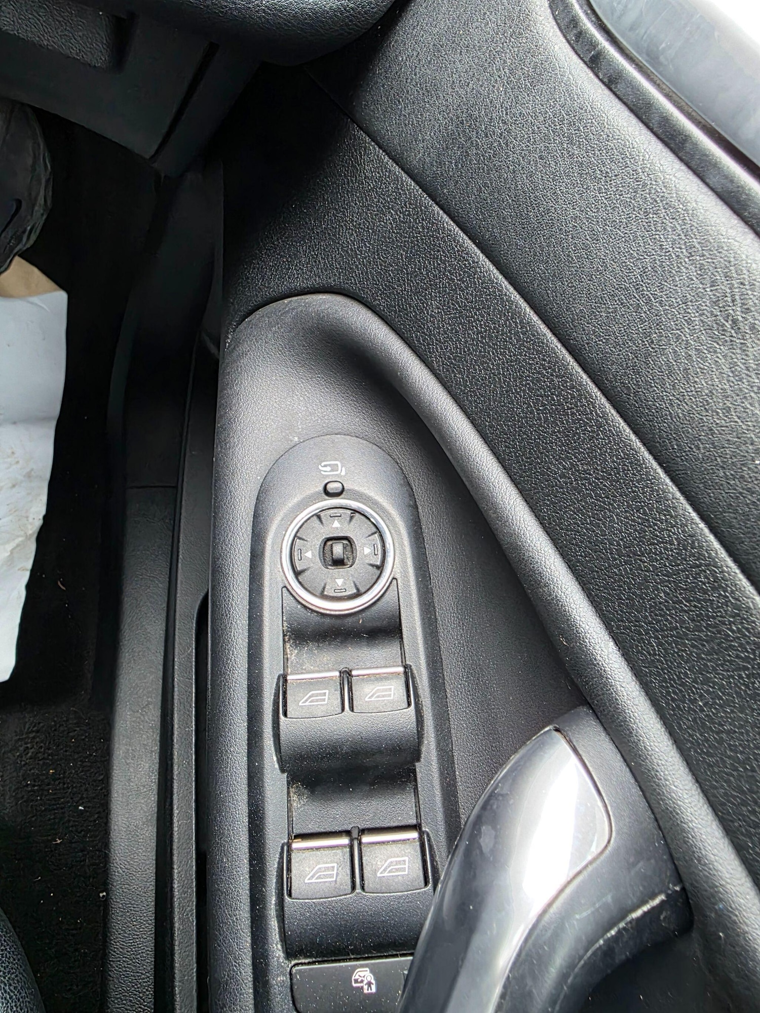 Used Ford Mondeo 2013 for sale - 77882673: Photo 21