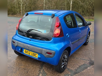 Used Peugeot 107 2012 for sale - 77633824: Photo