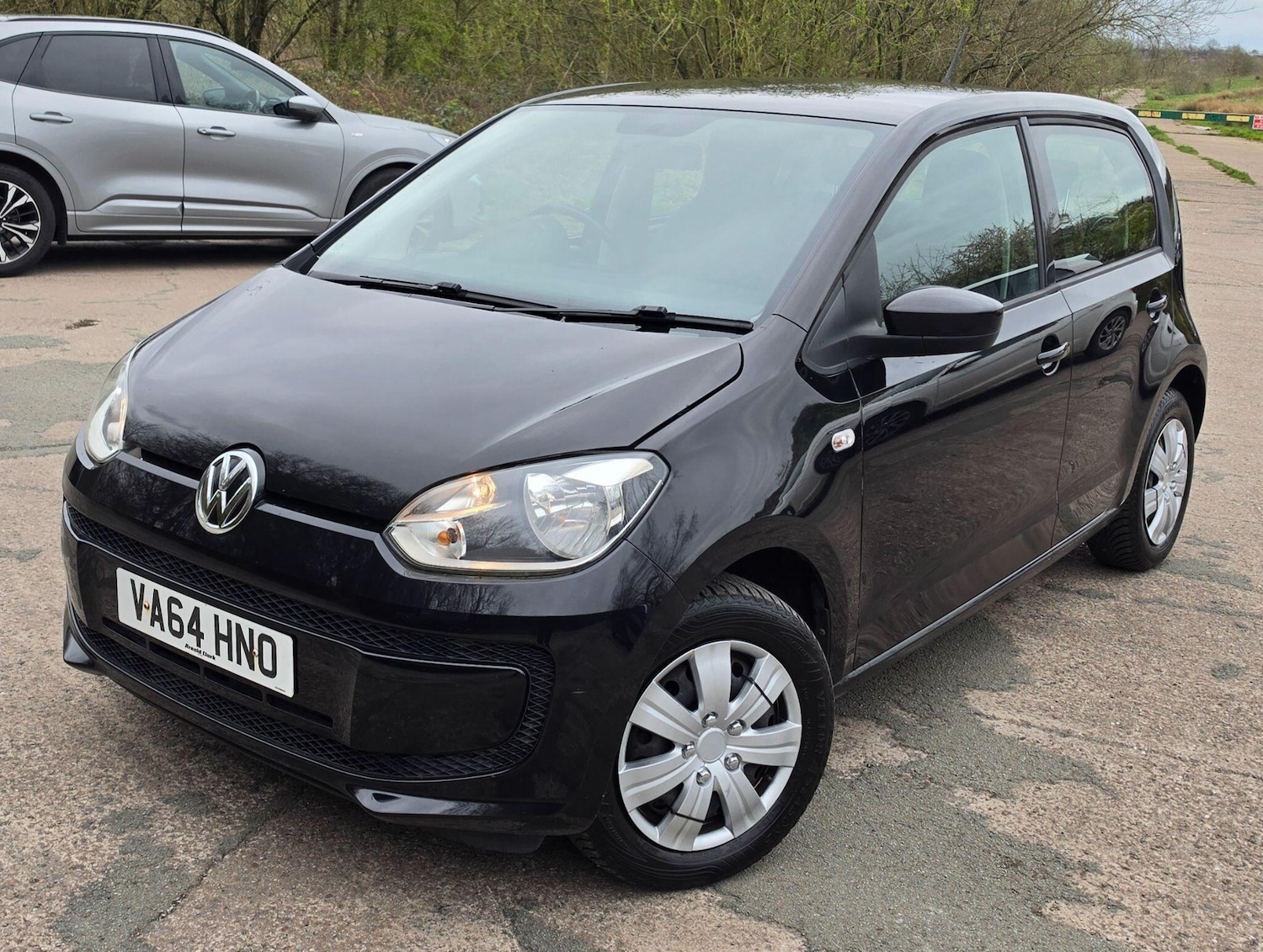Used Volkswagen up! 2015 for sale - 78101326: Photo 2