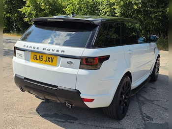 Used Land Rover Range Rover Sport 2015 for sale - 79247516: Photo