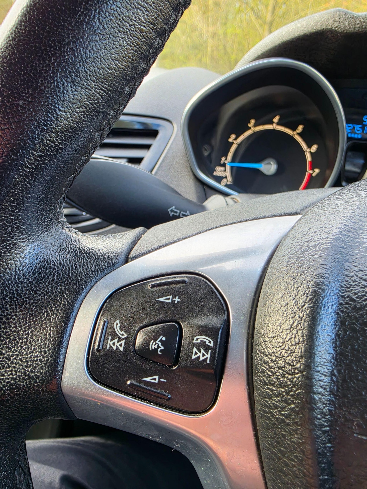 Used Ford Fiesta 2013 for sale - 78047609: Photo 21