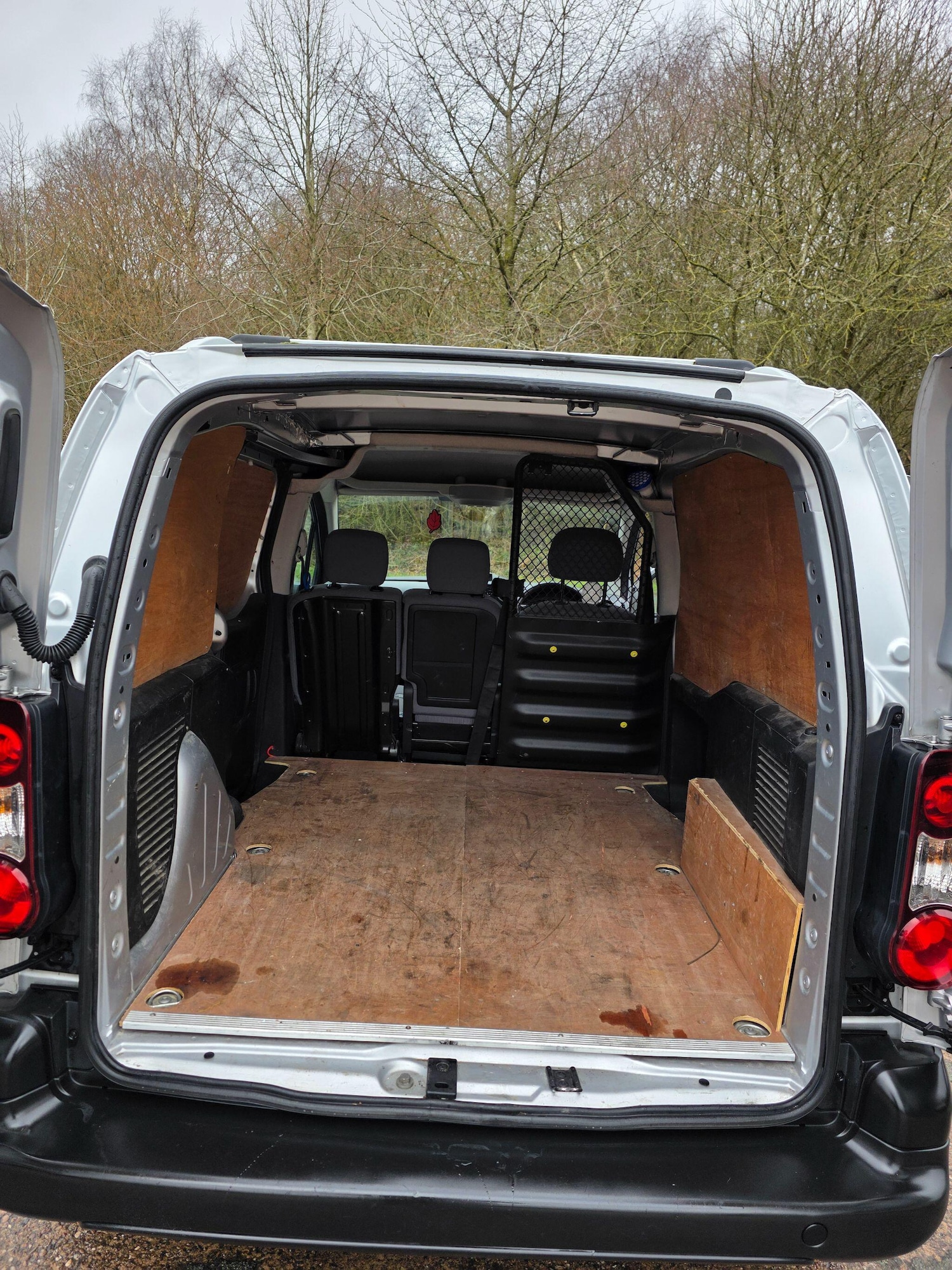 Used Peugeot Partner 2015 for sale - 77633478: Photo 11