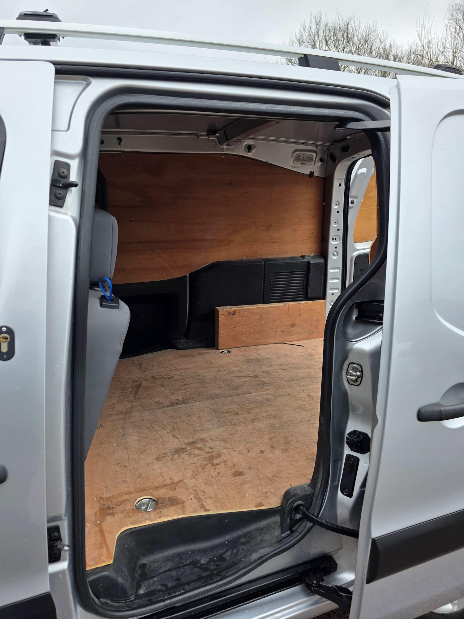 Used Peugeot Partner 2015 for sale - 77633478: Photo 12