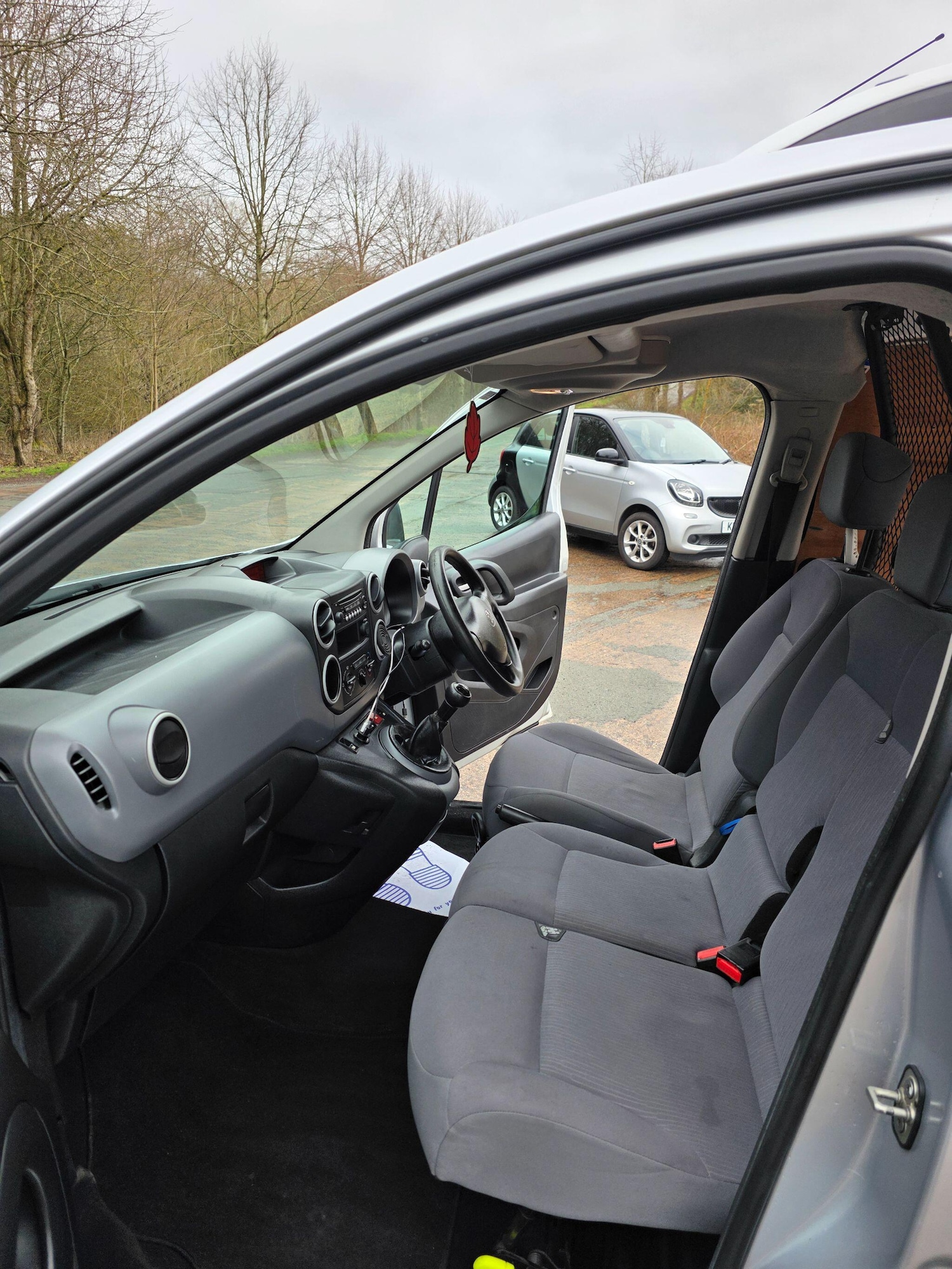 Used Peugeot Partner 2015 for sale - 77633478: Photo 13