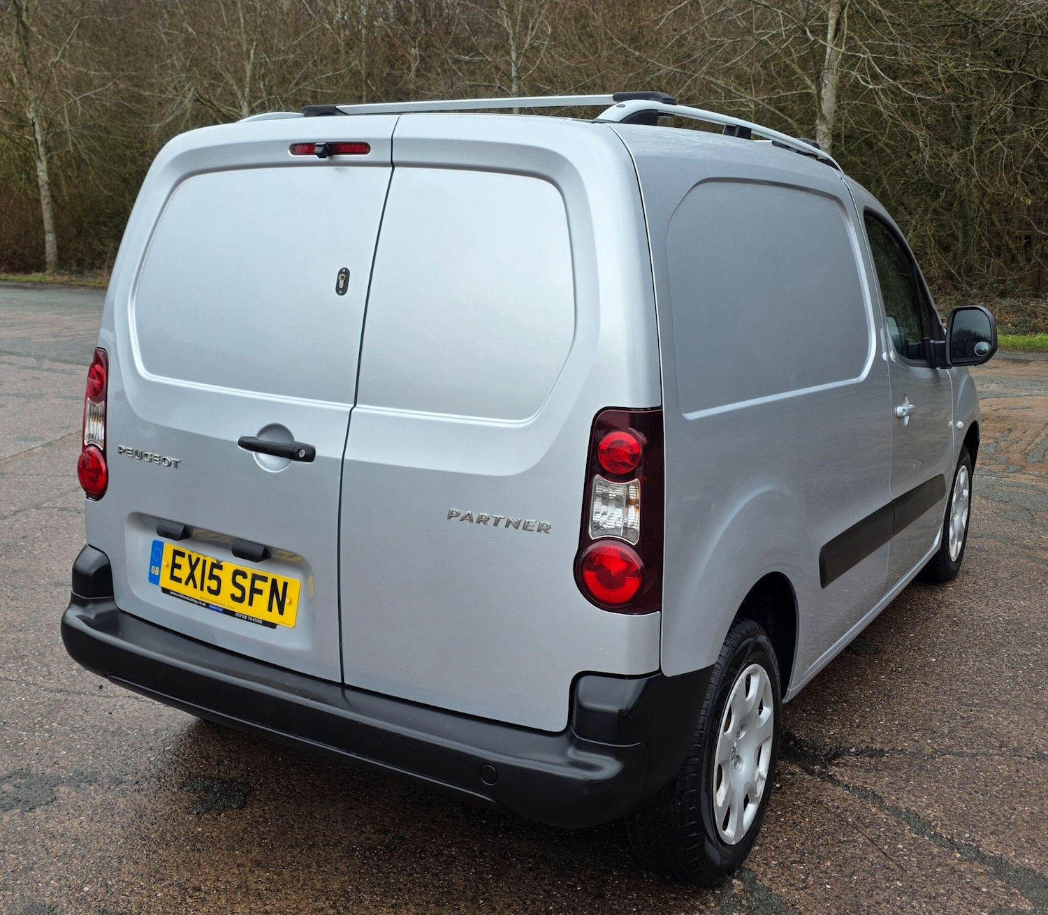 Used Peugeot Partner 2015 for sale - 77633478: Photo 3