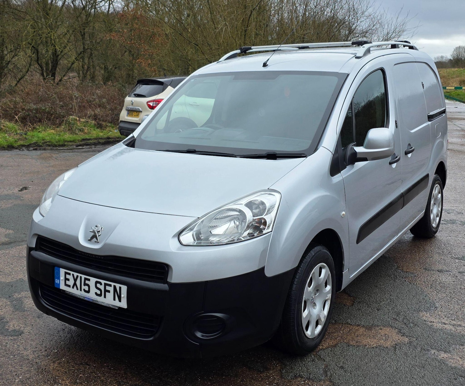 Used Peugeot Partner 2015 for sale - 77633478: Photo 6