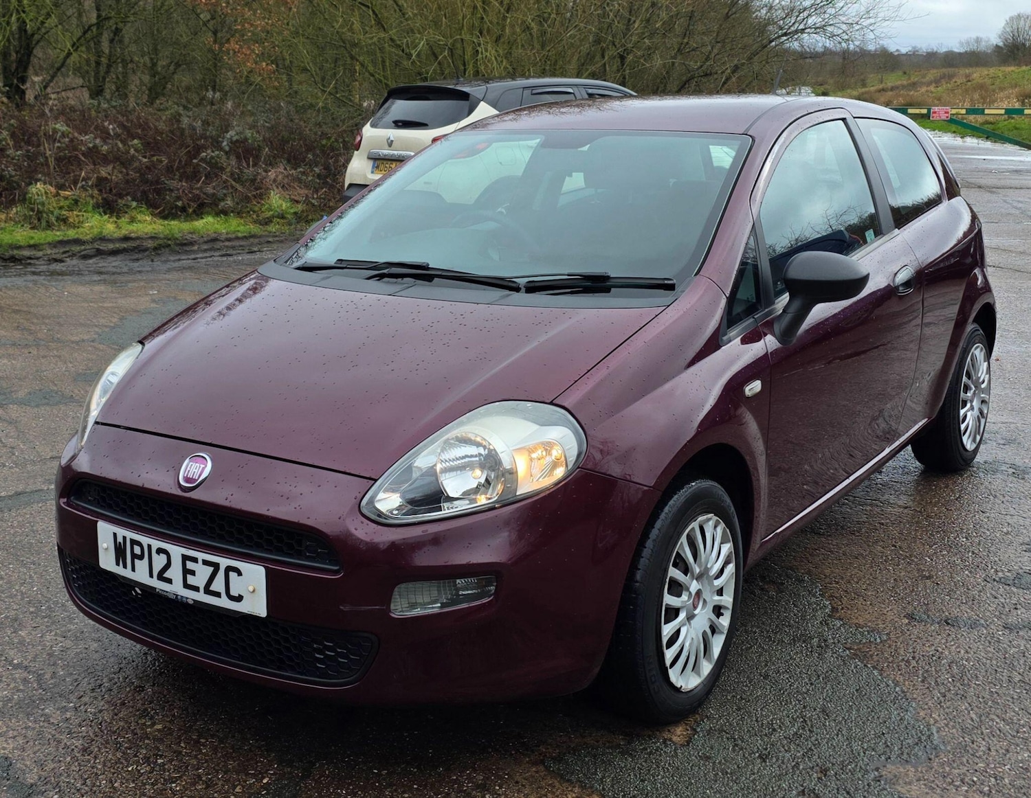 Used Fiat Punto 2012 for sale - 77484101: Photo 6