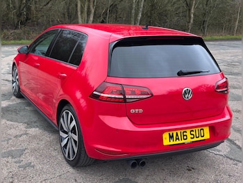 Used Volkswagen Golf 2016 for sale - 77352021: Photo