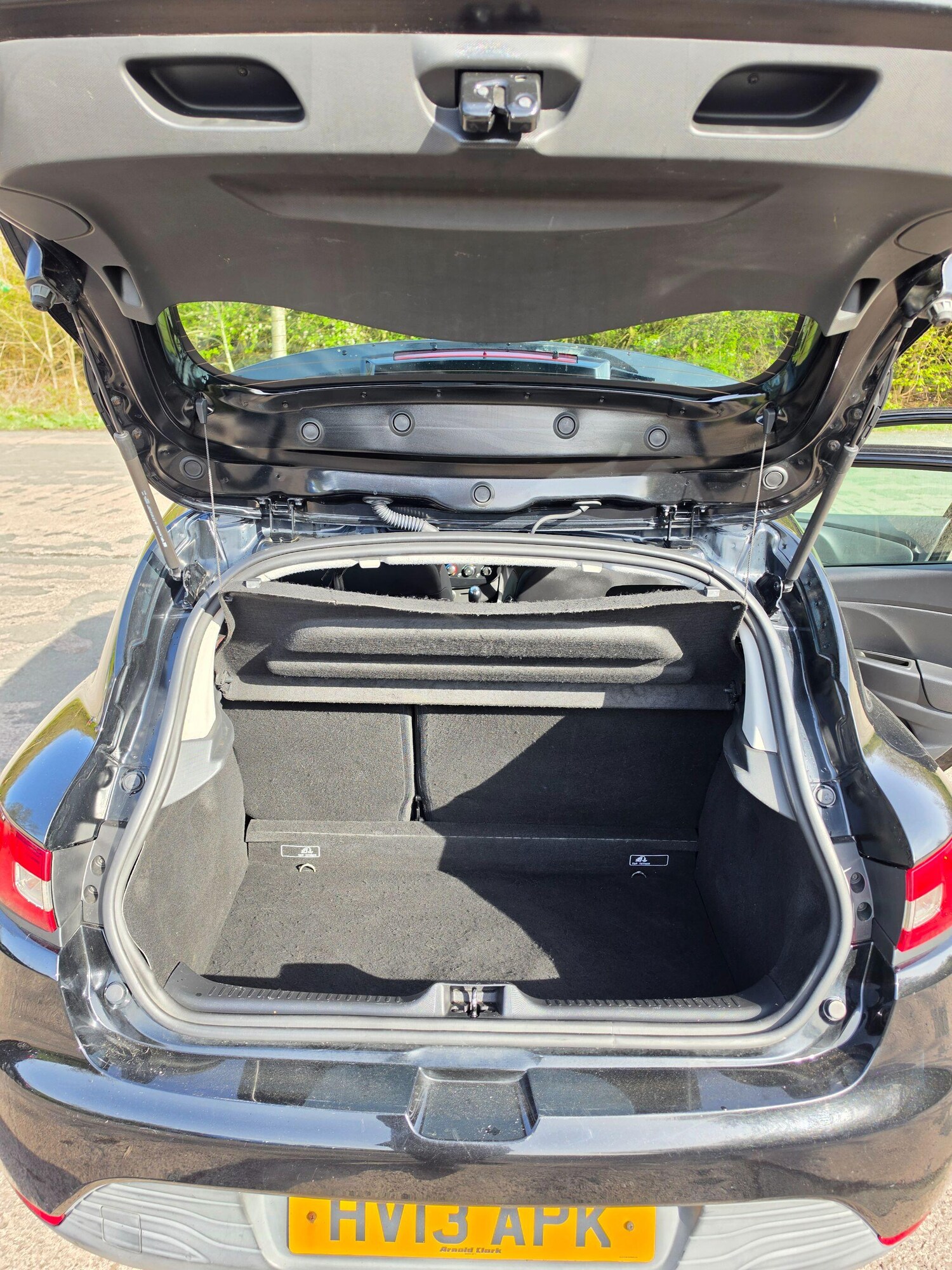 Used Renault Clio for sale - 78214380: Photo 13