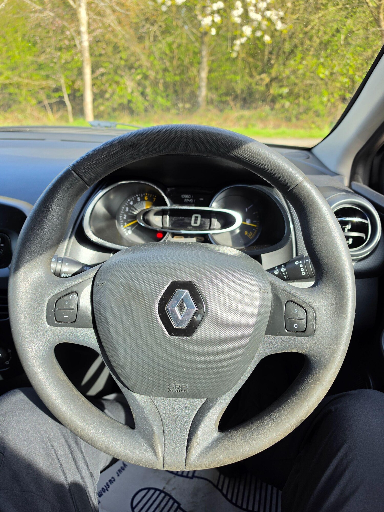 Used Renault Clio for sale - 78214380: Photo 14
