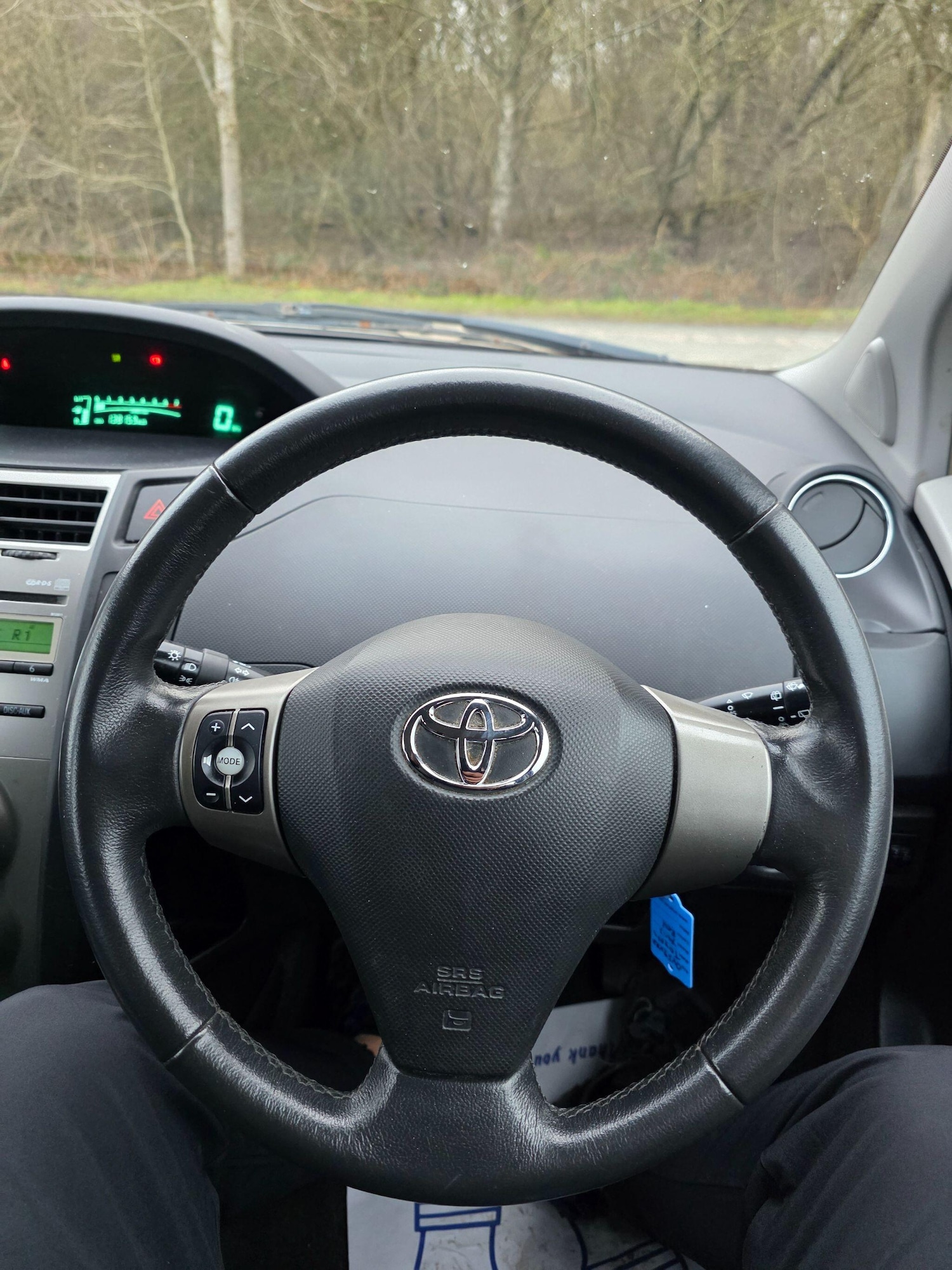 Used Toyota Yaris 2010 for sale - 77351462: Photo 14