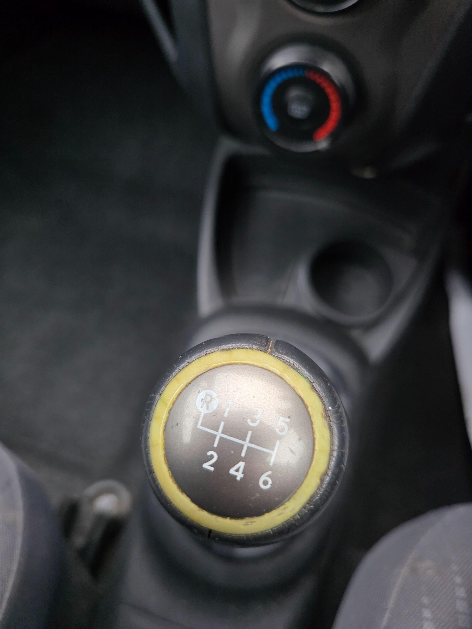 Used Toyota Yaris 2010 for sale - 77351462: Photo 19