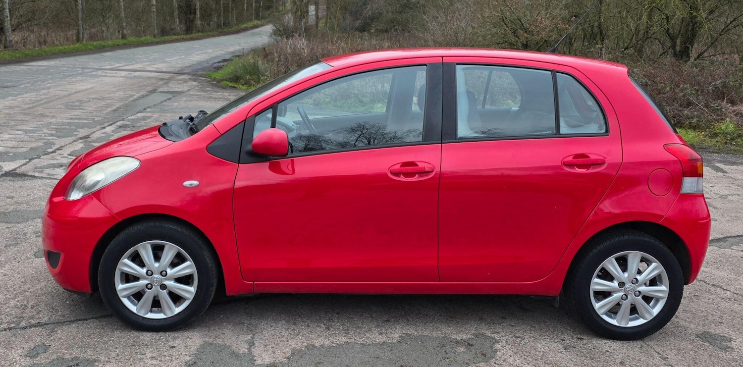 Used Toyota Yaris 2010 for sale - 77351462: Photo 5