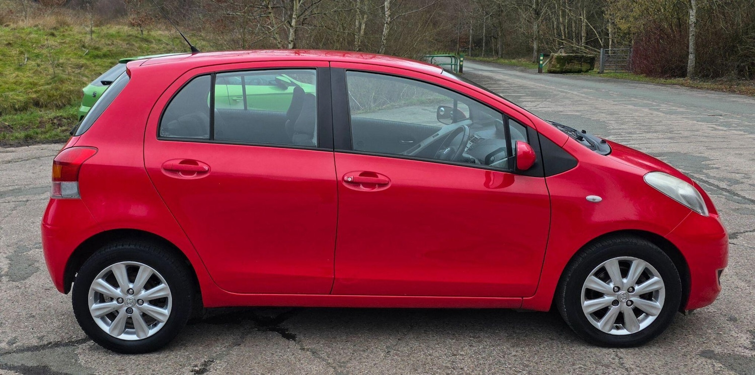 Used Toyota Yaris 2010 for sale - 77351462: Photo 8