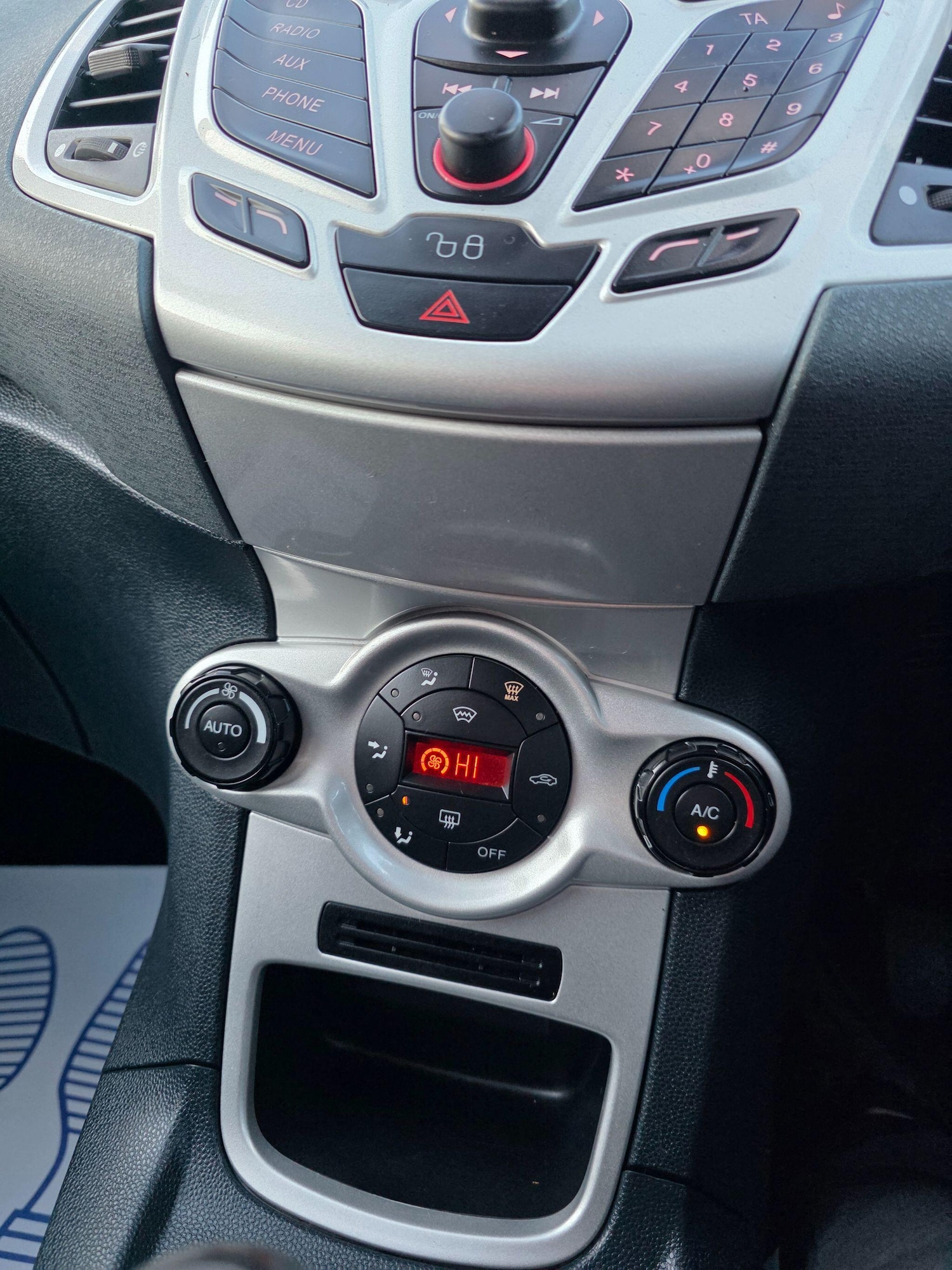 Used Ford Fiesta 2010 for sale - 77709584: Photo 18