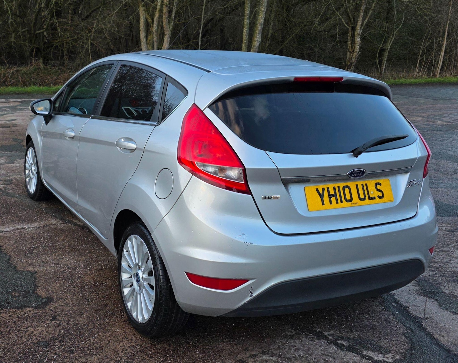 Used Ford Fiesta 2010 for sale - 77709584: Photo 4