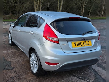 Used Ford Fiesta 2010 for sale - 77709584: Photo