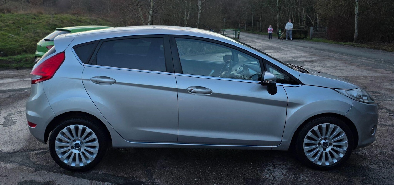 Used Ford Fiesta 2010 for sale - 77709584: Photo 8