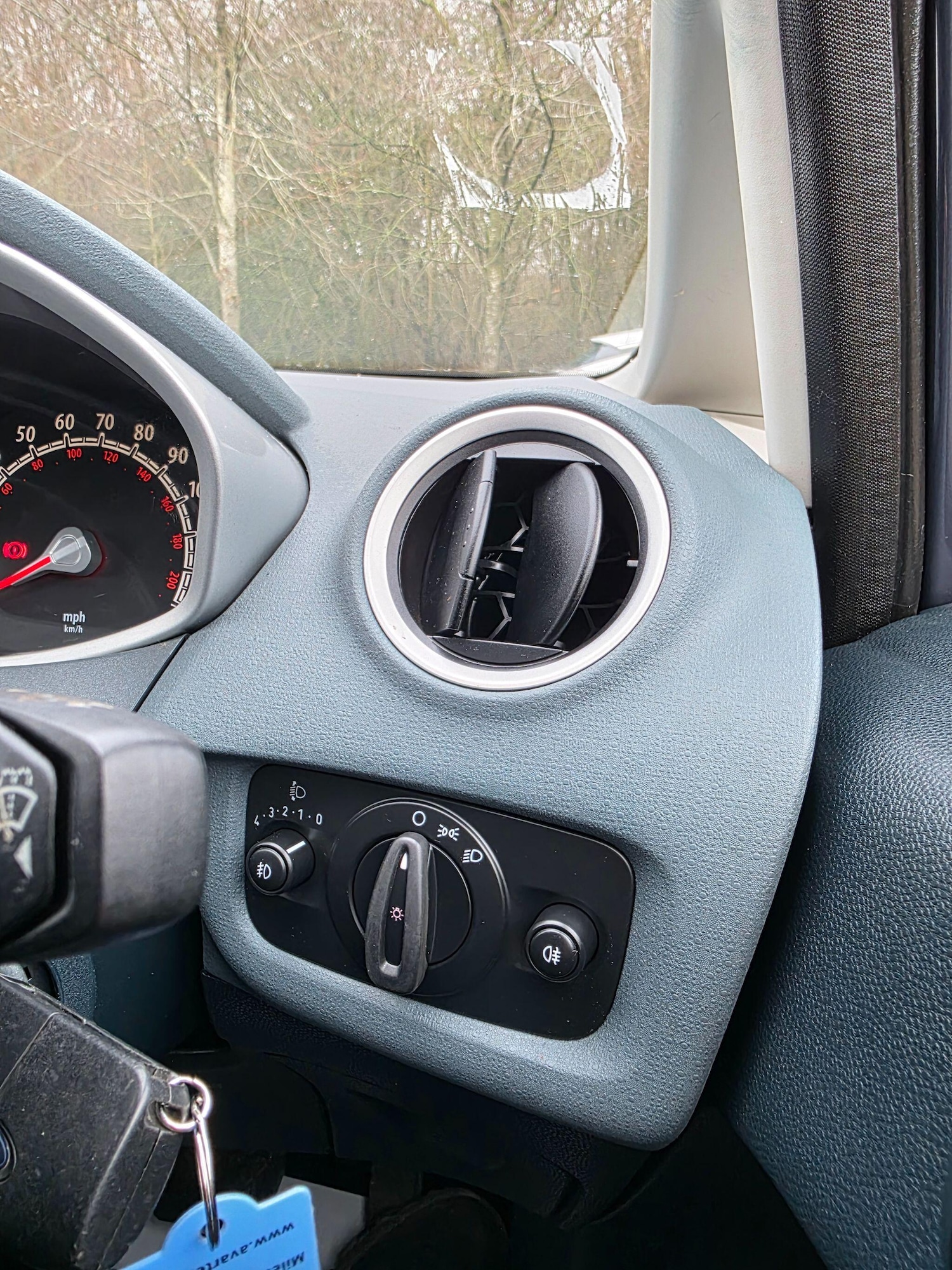 Used Ford Fiesta 2010 for sale - 77291824: Photo 21