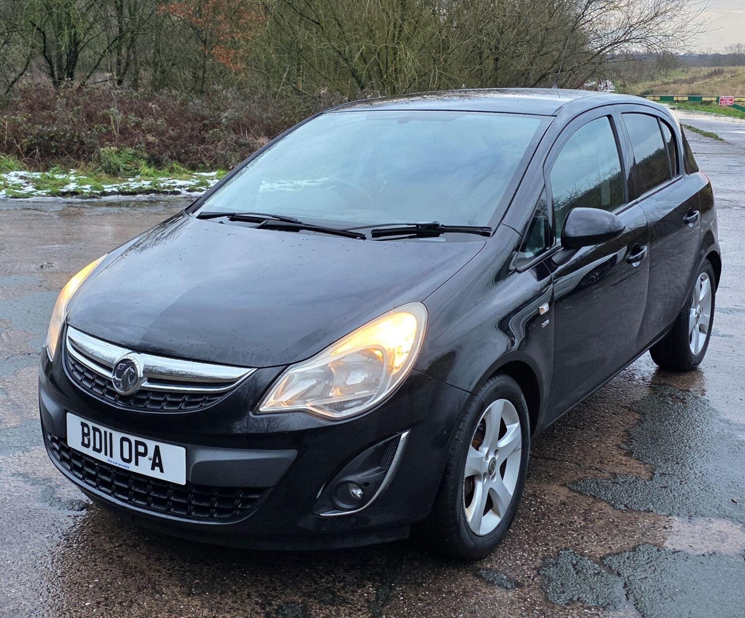 Used Vauxhall Corsa 2011 for sale - 77255566: Photo 6