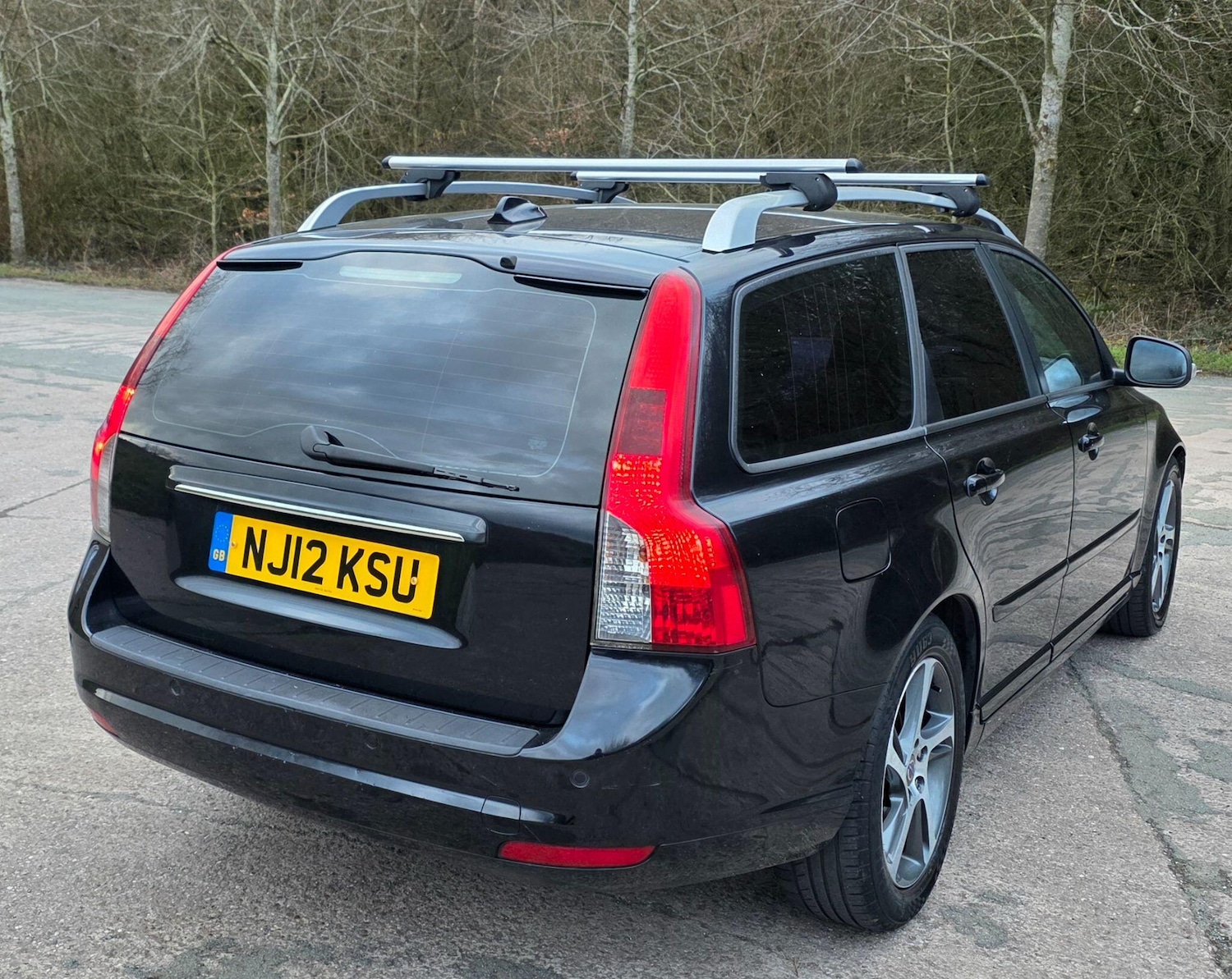 Used Volvo V50 2012 for sale - 77696495: Photo 3
